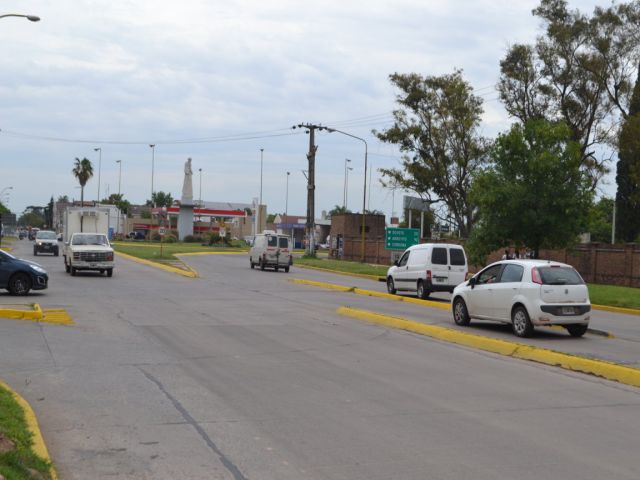 Buscando mejorar el tránsido del sector, el municipio prohibirá el ingreso a Bv. 25 de Mayo desde Av. Urquiza
