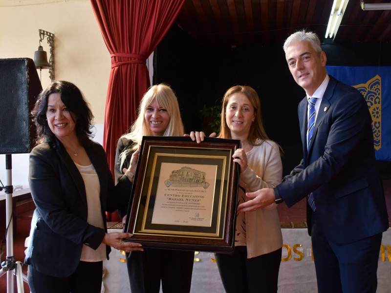 La Escuela Rafael Núñez celebró su 90° aniversario con emoción, historia y compromiso con la educación
