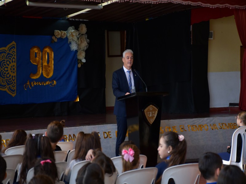 La Escuela Rafael Núñez celebró su 90° aniversario con emoción, historia y compromiso con la educación