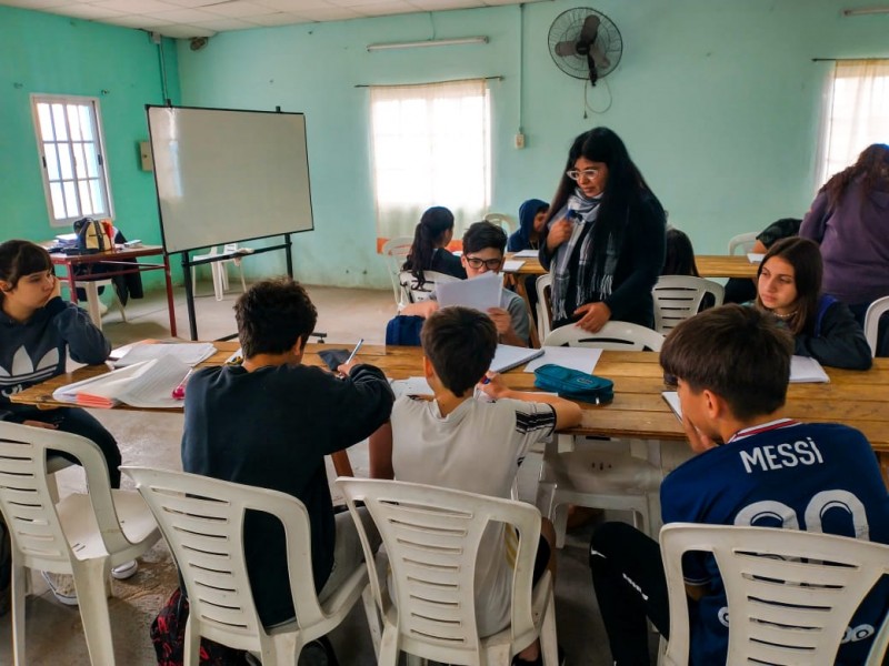 Continúa el programa de fortalecimiento escolar en los barrios