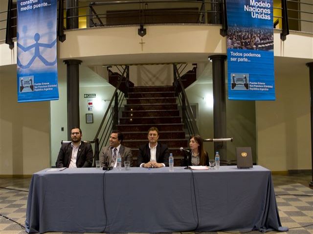 Se realizó  el XVII Modelo de Naciones Unidas