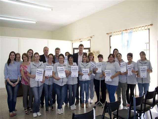 Entrega de certificados Taller Formador de Emprendedores Textiles