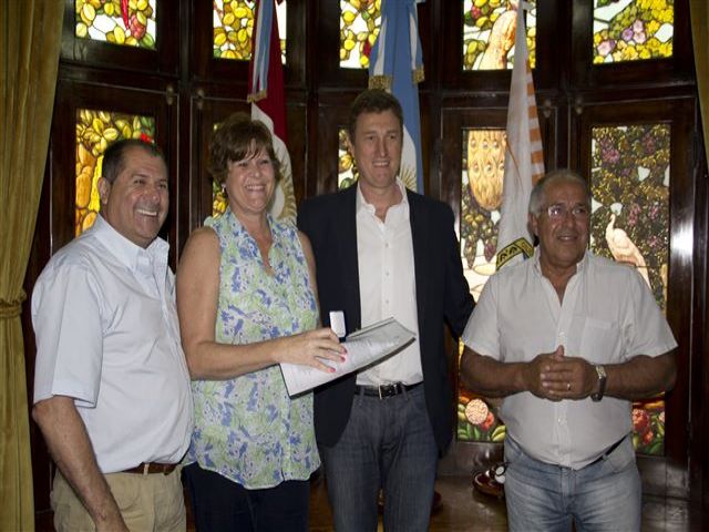 Se reconoció a empleados municipales
