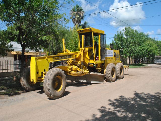 Cuadrillas municipales siguen trabajando en distintos sectores de la ciudad