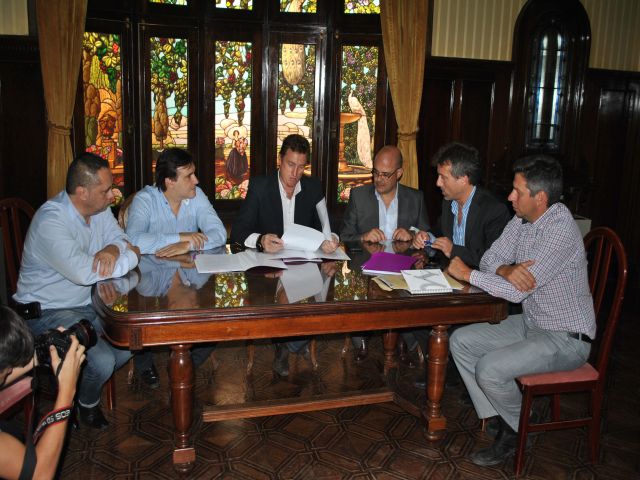 Se firmó convenio con la provincia para obras por $24.000.000 en San Francisco y la region