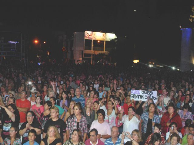 Jorge Rojas homenajeó a las mujeres de San Francisco y la región