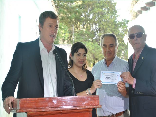 Gas  natural en el Hogar de Ancianos Dr. Enrique J. Carrá