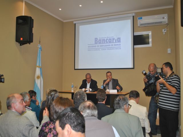 La Asociación Bancaria reinauguró su sede