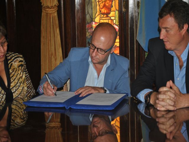 San Francisco firmó carta de intención y colaboración con Ambiente provincial