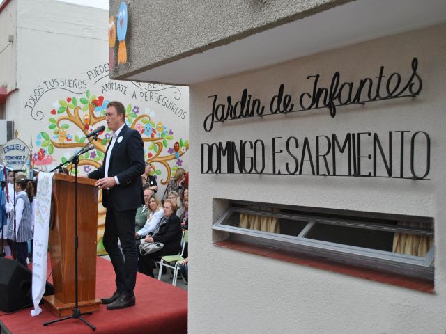 El Jardín de Infantes de la Esc. Sarmiento festejó su 50º aniversario 