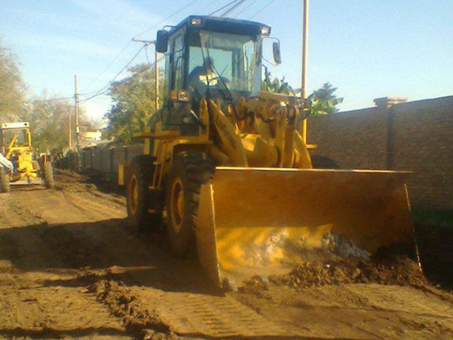 Se realiza obra de cordón cuneta en barrio El Prado