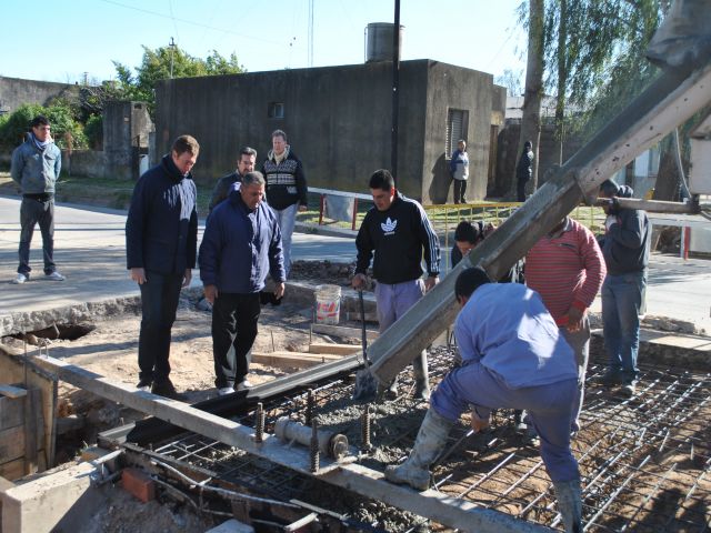   Se concretan obras de pavimento y mejora de desagües en barrio La Milka
