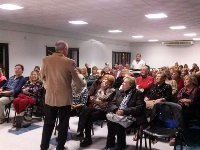 Tango, paso doble  y diversión en una nueva jornada de Un Domingo Diferente
