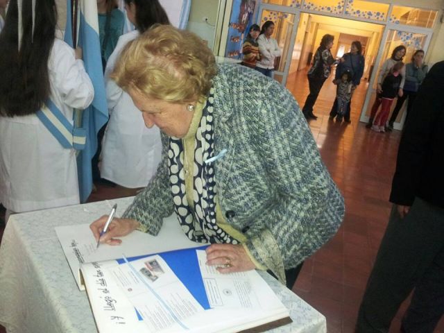 El intendente participó del acto centenario de la Escuela General Mitre	