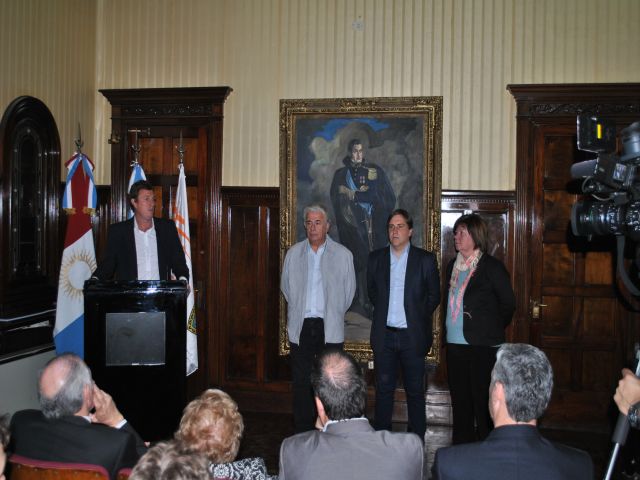De la Sota visitó San Francisco, recorrió obras y realizó anuncios