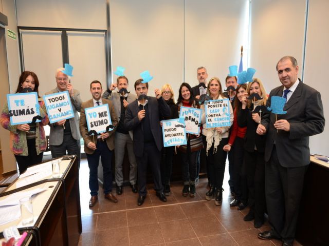 Distinción a deportistas e interés a Campaña contra cáncer 