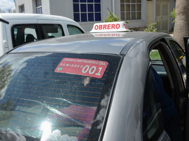 Nuevas obleas para remises, taxis y transportes escolares