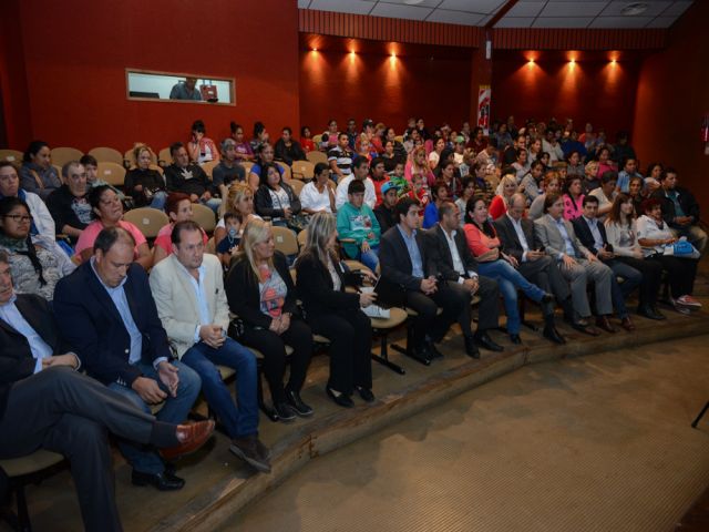 85 beneficiarios recibieron el primer desembolso del Programa Vida Digna