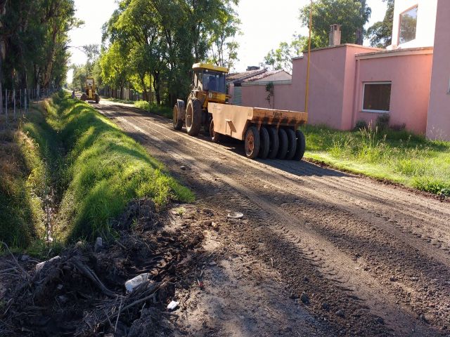 Continúa el Plan Integral de Bacheo y distintas tareas por la ciudad 
