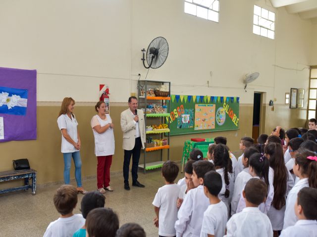 Lanzamiento de un nuevo año del programa Kioscos Saludables