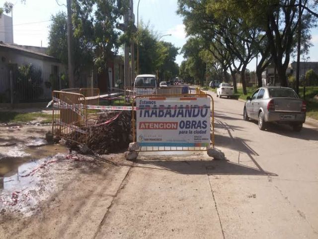 Siguen los trabajos de bacheo por la ciudad