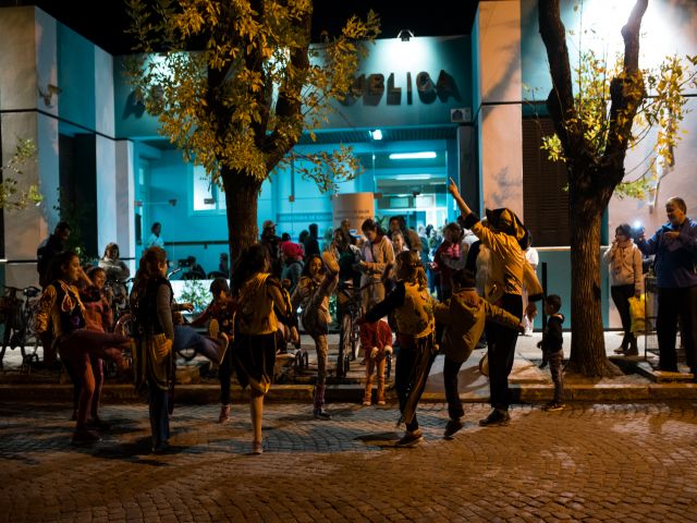 Se aplicaron más de 800 dosis en la exitosa primera edición de la NOCHE DE LAS VACUNAS