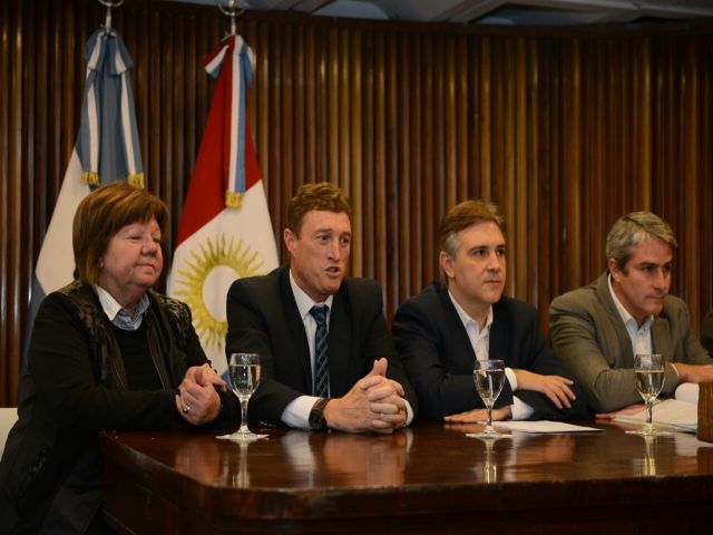 El intendente García Aresca estuvo en la apertura de sobres para licitar sistematización de desagües pluviales