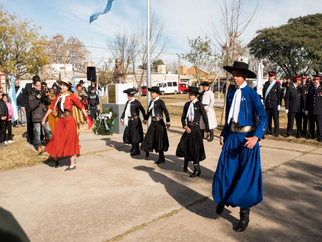 La ciudad conmemoró el Día de la Bandera