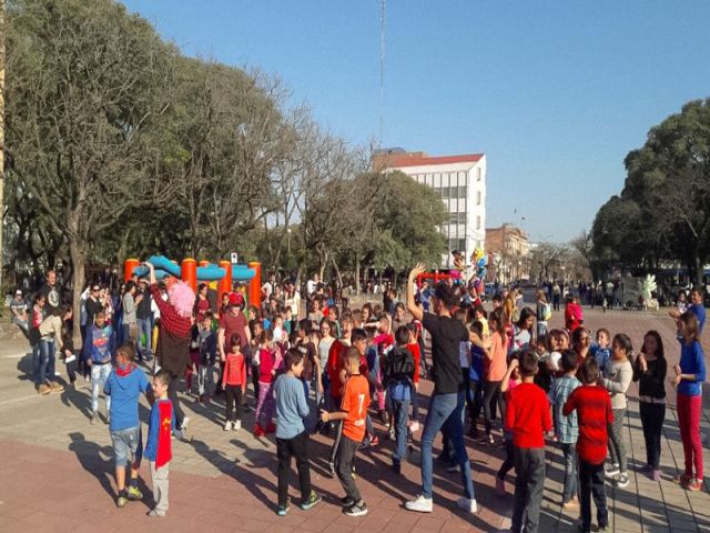 Los niños disfrutaron del cierre de las vacaciones de invierno