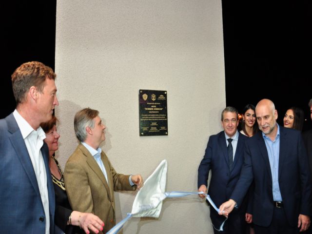 Inauguró oficialmente el hotel Howard Johnson en San Francisco