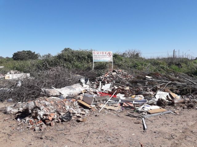 Limpieza de minibasurales y arreglo de calles de tierra 