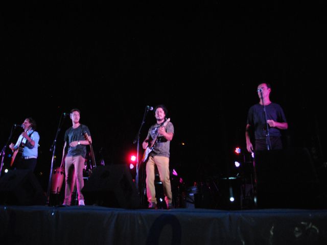 Exitosa primera noche de la Peatonal de la 25