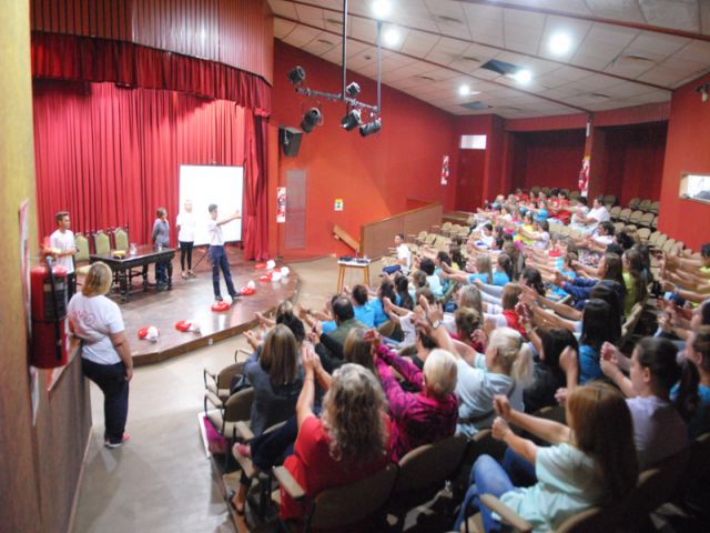 La municipalidad capacitó en RCP a personal de las guarderías municipales