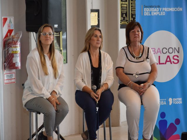 Embarazadas participaron de una jornada sobre maternidad 