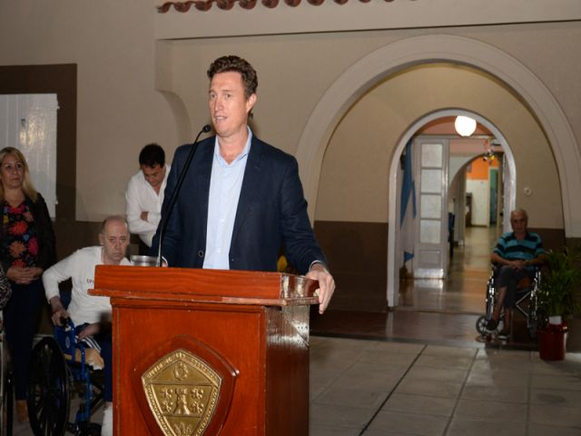 García Aresca anunció aporte de $150.000 para obras en el Hogar de Anciano Enrique J. Carrá