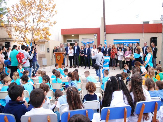 Se inauguraron obras en cinco jardines de infantes de la ciudad