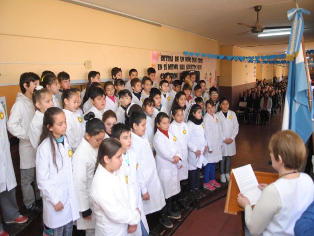Escuela Hipólito Bouchard: García Aresca anunció nuevo patio cubierto para la institución 