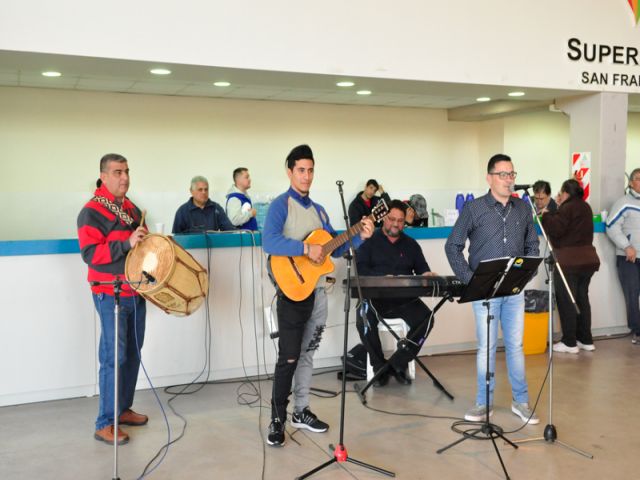 Comenzó la campaña solidaria De corazón para los niños