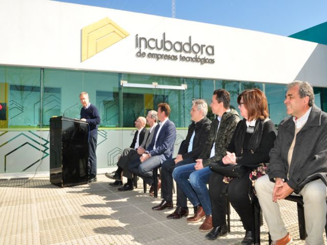 El gobernador Schiaretti recorrió las instalaciones de Lear en San Francisco 