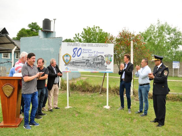 Quedó inaugurado el Paseo Belgrano en barrio Sarmiento