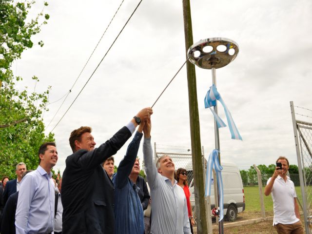 El gobernador Schiaretti inauguró nueva planta de gas en San Francisco