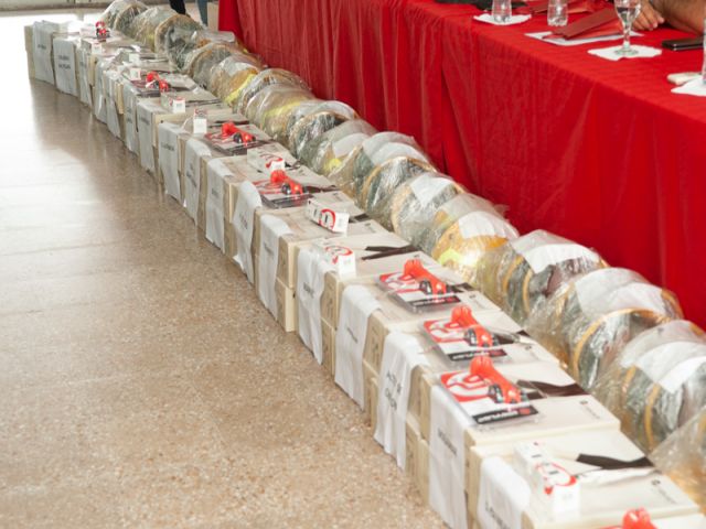 Nuevo equipamiento a Bomberos para combatir incendios forestales