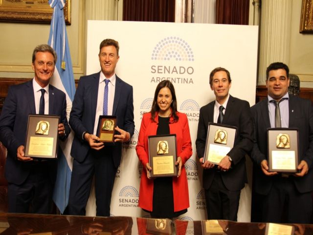 Senado de la Nación: Distinguieron al intendente García Aresca por acciones de gobierno