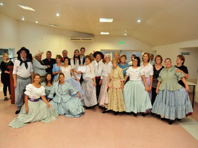 Entregaron certificados a jubilados que participaron de talleres municipales
