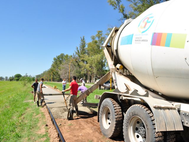 El intendente García Aresca recorrió la nueva obra de la Costanera Norte