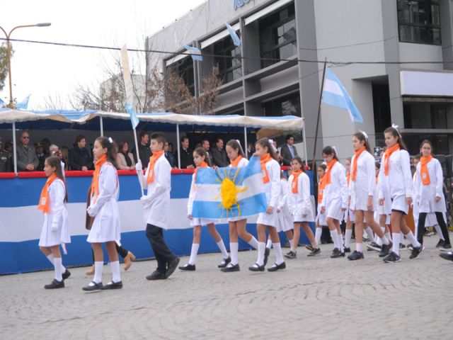 Tuvieron lugar los tradicionales festejos por la Revolución de Mayo