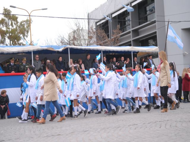 Tuvieron lugar los tradicionales festejos por la Revolución de Mayo