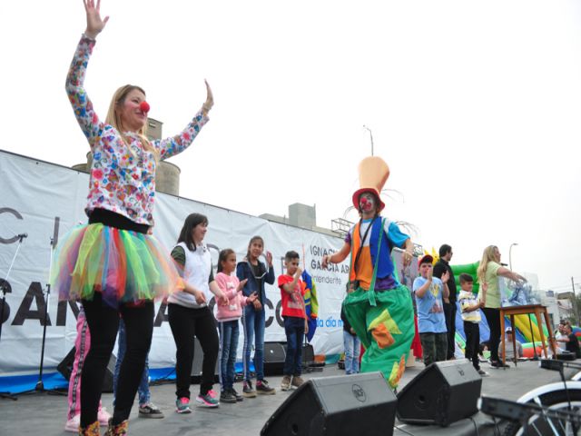 Alrededor de 10 mil personas presentes en el festejo del Día del Niño