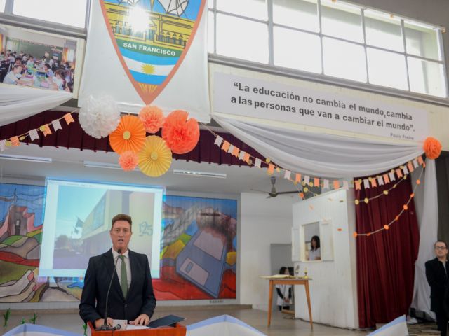 San Francisco celebró un nuevo aniversario de la ciudad y de la escuela J. B. Iturraspe