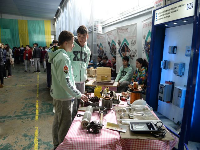 Se llevó a cabo la 51º edición de la Feria de Ciencia y Tecnología